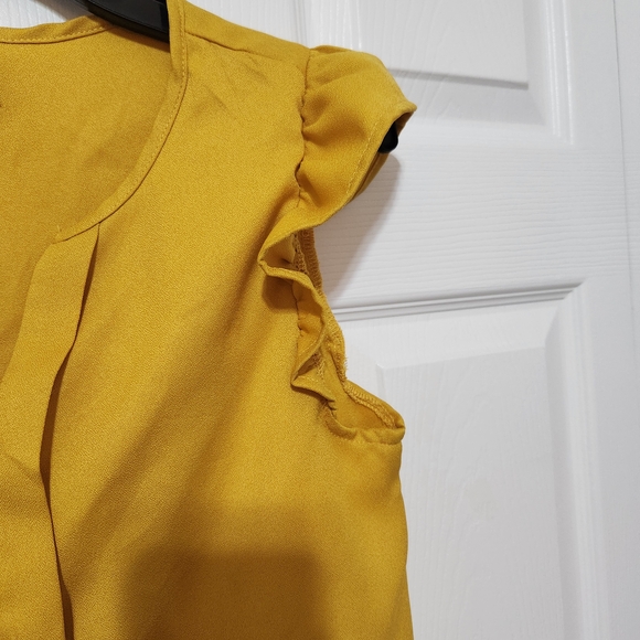 SHEIN Yellow Ruffle Sleeve Blouse - Picture 4 of 5